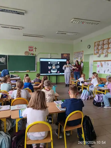 Narodowe Czytanie „Dziadów” w Zespole Szkolno-Przedszkolnym w Kowalu