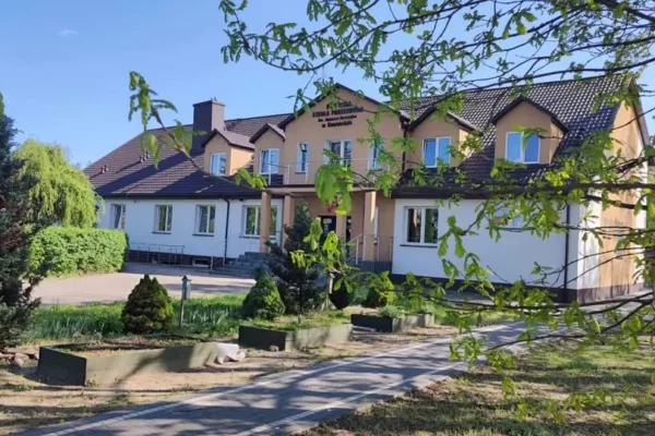 Dzień Chłopaka w Radomiu: sztuka, rewia na lodzie i wspólne świętowanie