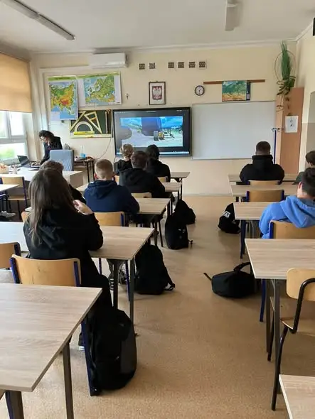 Uczniowie klasy 8a poznali zawód architekta krajobrazu