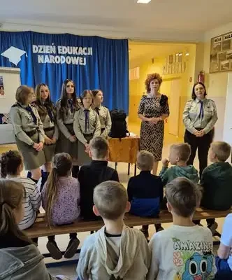Czarnocin: uczniowie uczą się reagować w kryzysie – treningi OLiOC w trzech szkołach